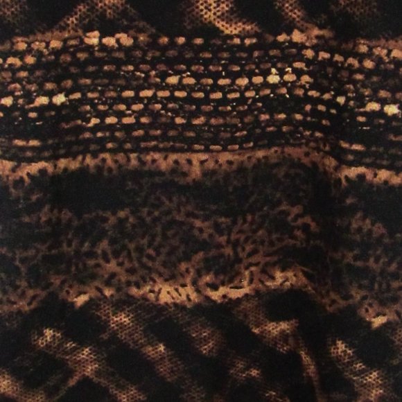 Women's | Liz Claiborne | Large | Top | Snakeskin Pattern - Picture 5 of 5